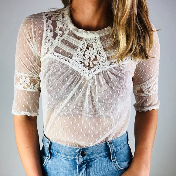 Free People Tops - FREE PEOPLE White Pointelle Lace Babydoll Top XS